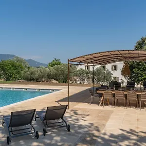 Domaine Des 3 Fontaines Hébergement de vacances